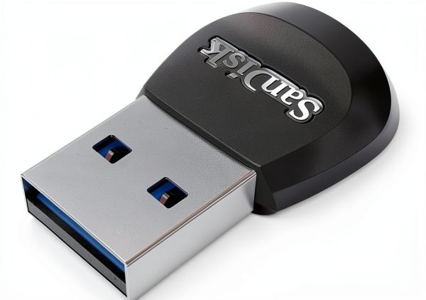 SanDisk Compact MicroSD Card Reader for Nintendo Wii-2